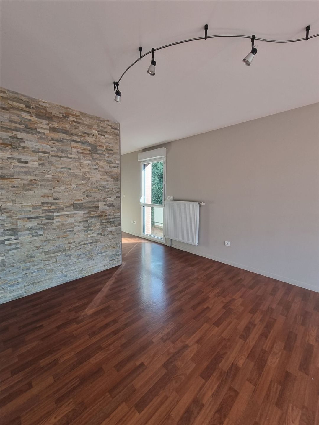 Appartement à louer, 47m², Saint-Erblon