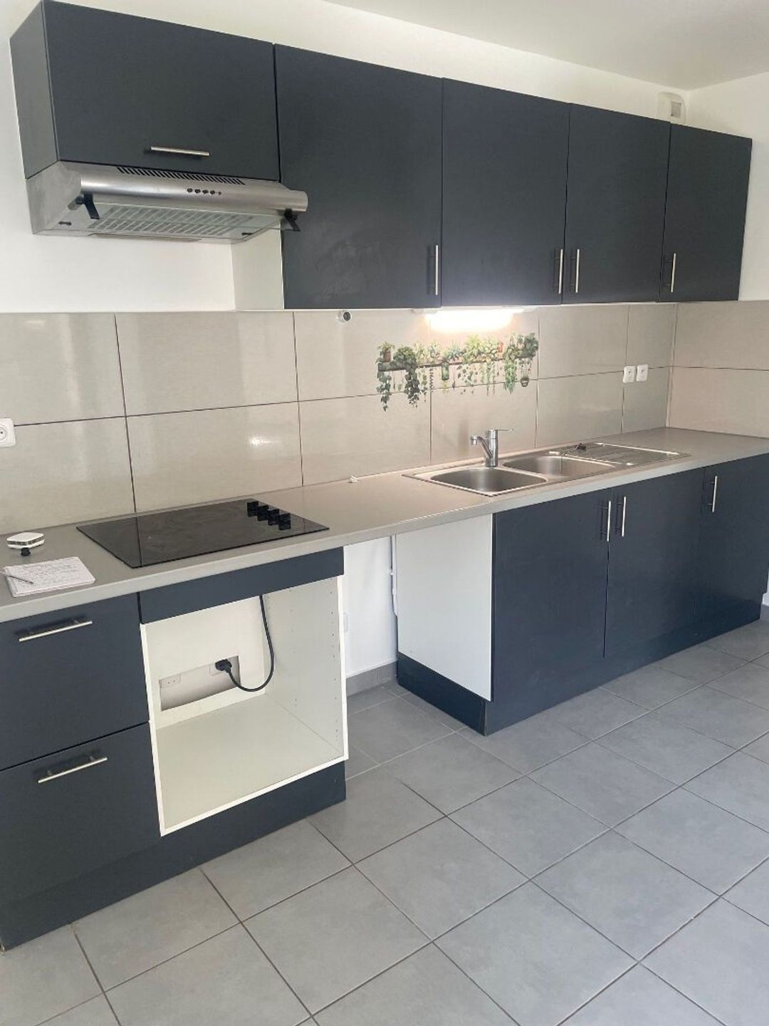 Appartement à louer, 112m², Miramas