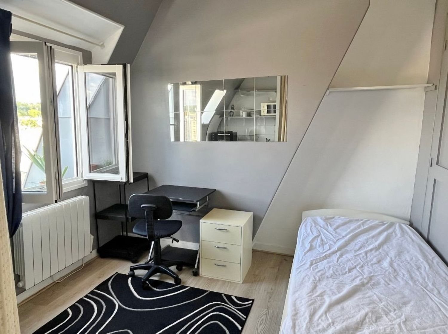 Appartement à louer, 12m², Versailles
