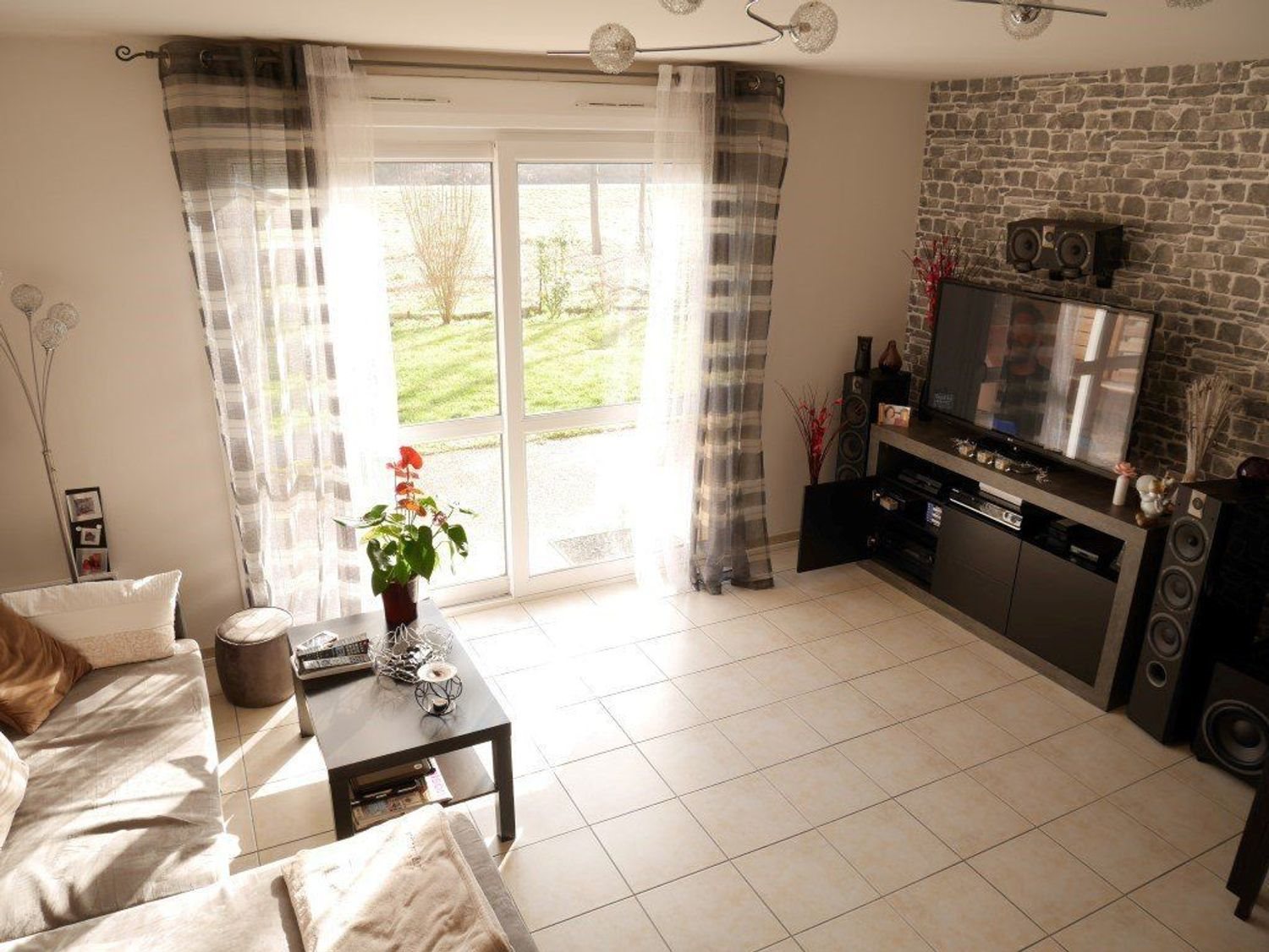 Appartement à vendre, 77m², Saint-Julien-les-Villas