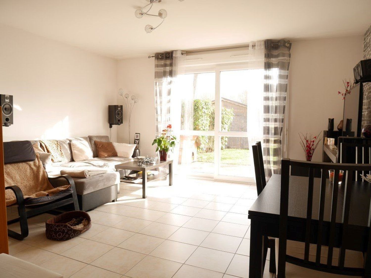 Appartement à vendre, 77m², Saint-Julien-les-Villas