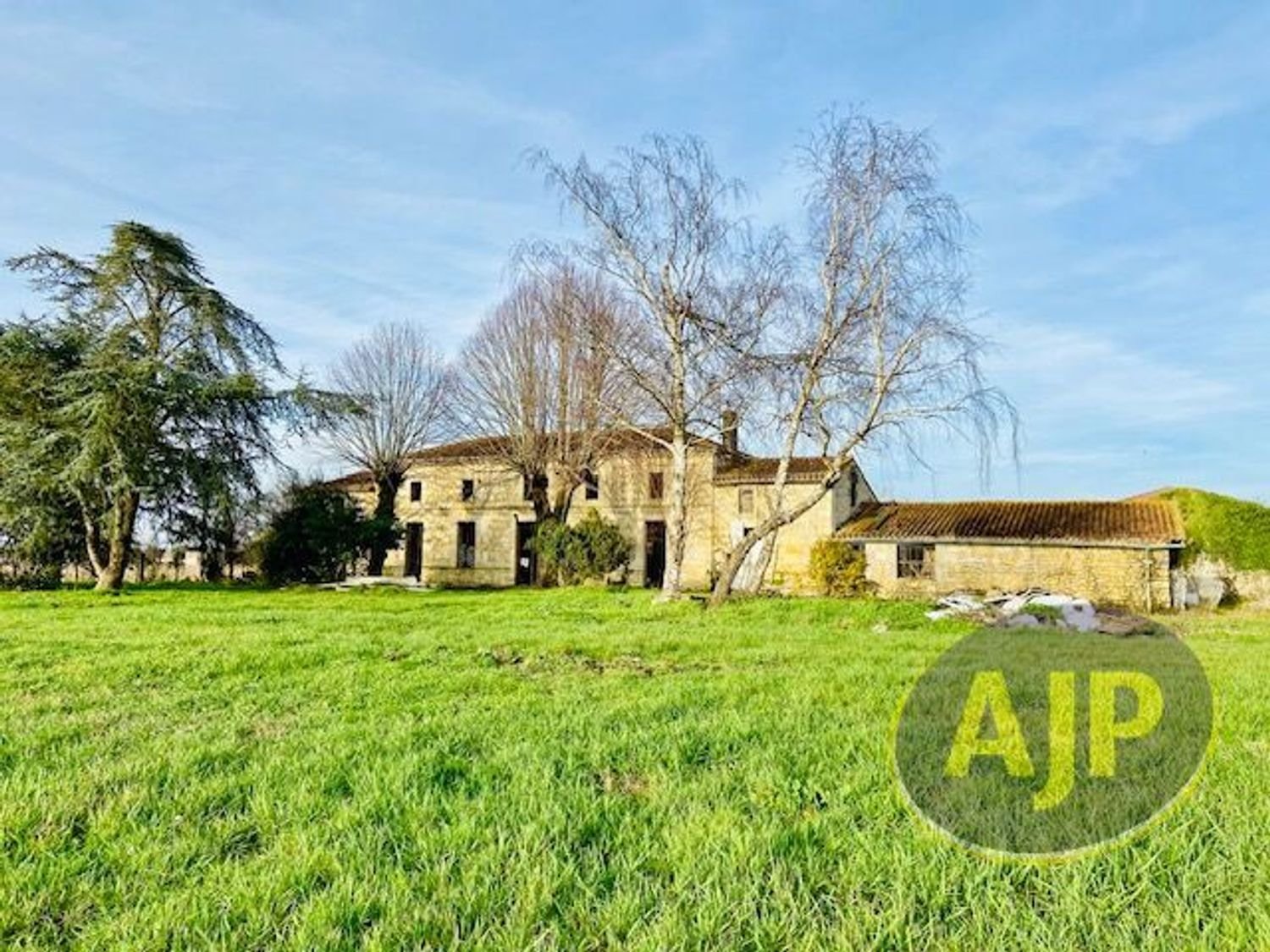 Maison à vendre, 350m², Bégadan