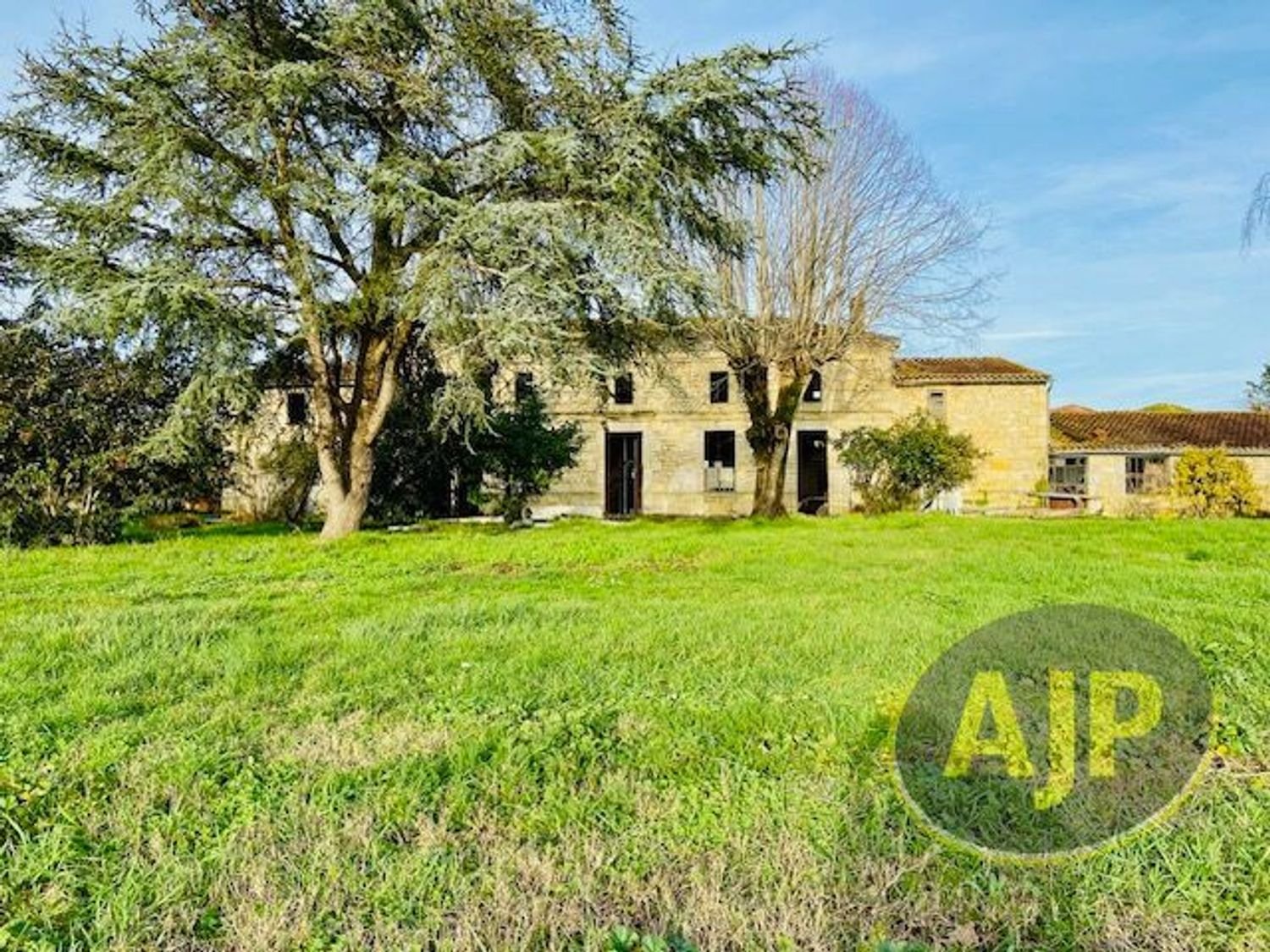 Maison à vendre, 350m², Bégadan