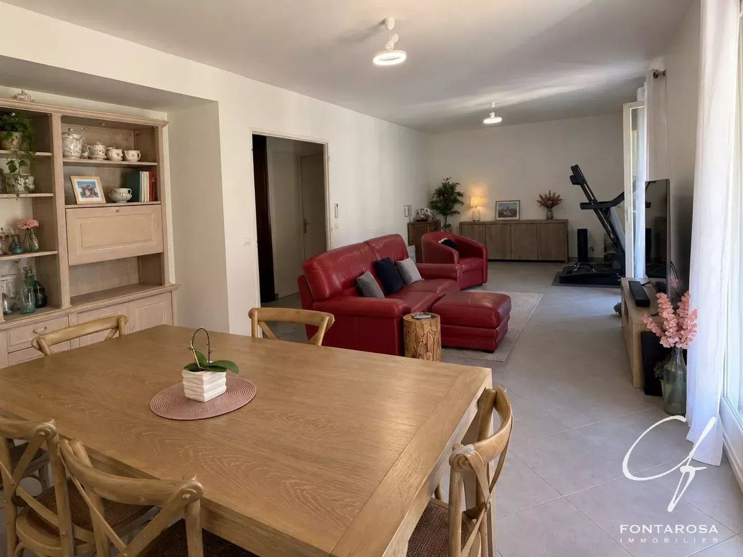 Maison à vendre, 99m², Fréjus