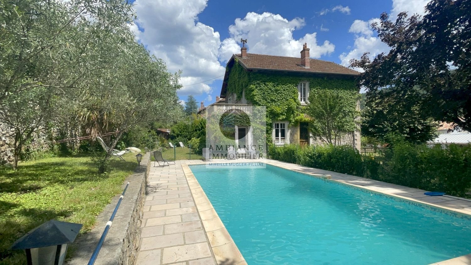 Maison à vendre, 195m², Les Ollières-sur-Eyrieux