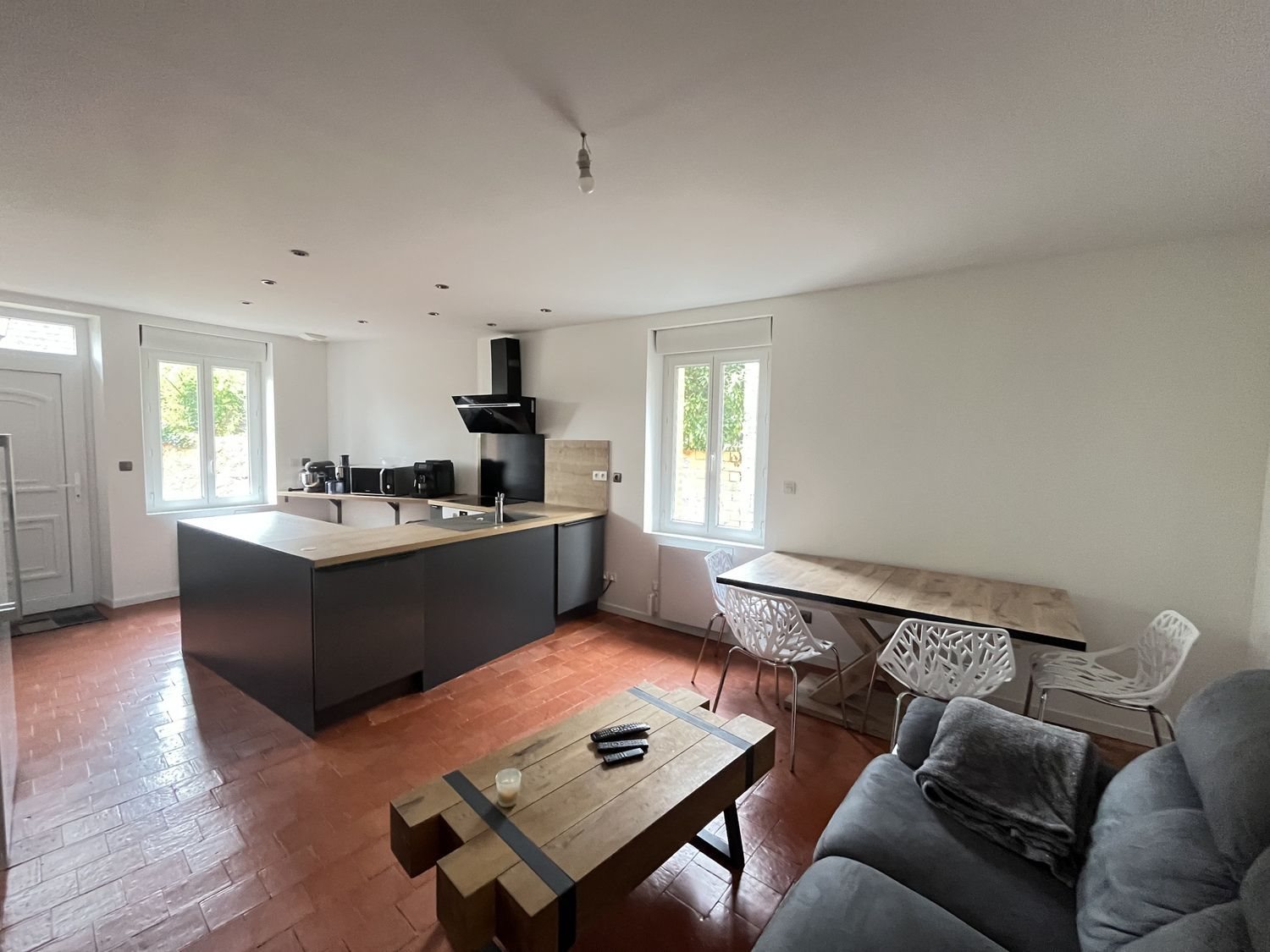 Maison à vendre, 77m², Nesploy