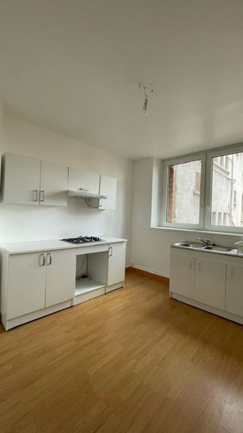 Appartement à louer, 39m², Charmes