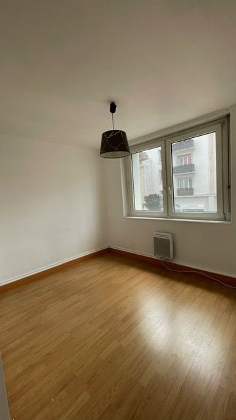 Appartement à louer, 39m², Charmes