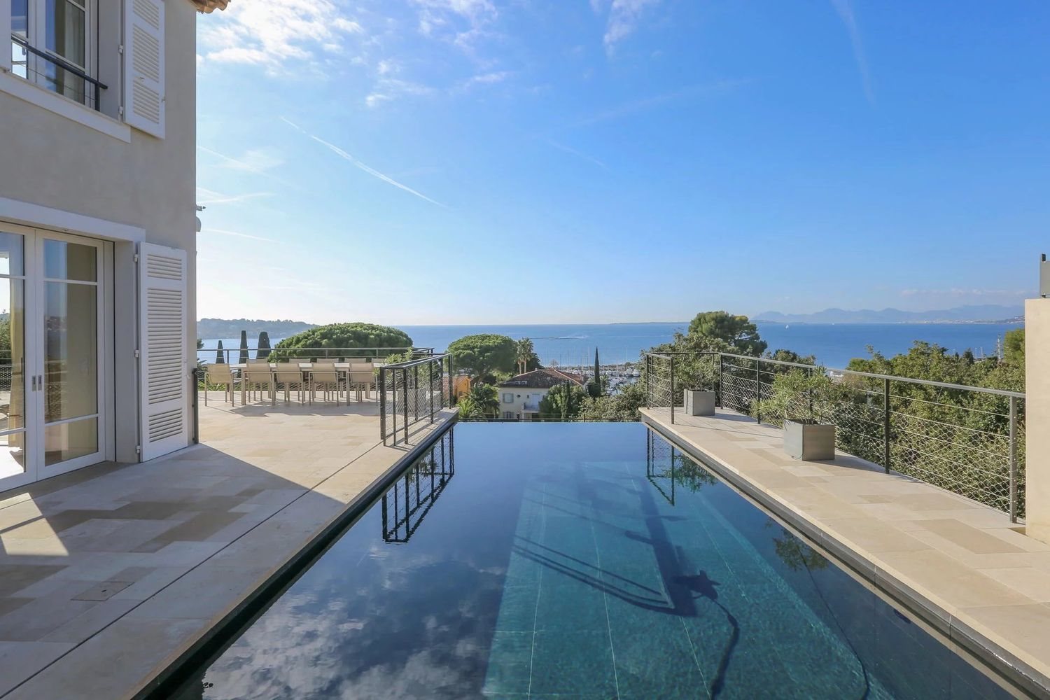 Maison à louer, 350m², Antibes