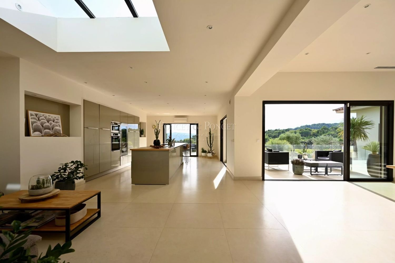 Maison à vendre, 252m², Laudun-l'Ardoise