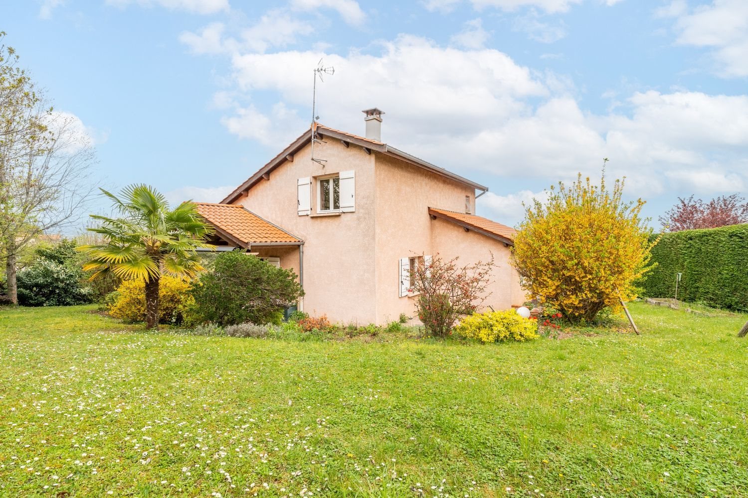 Maison à vendre, 1246m², Limas
