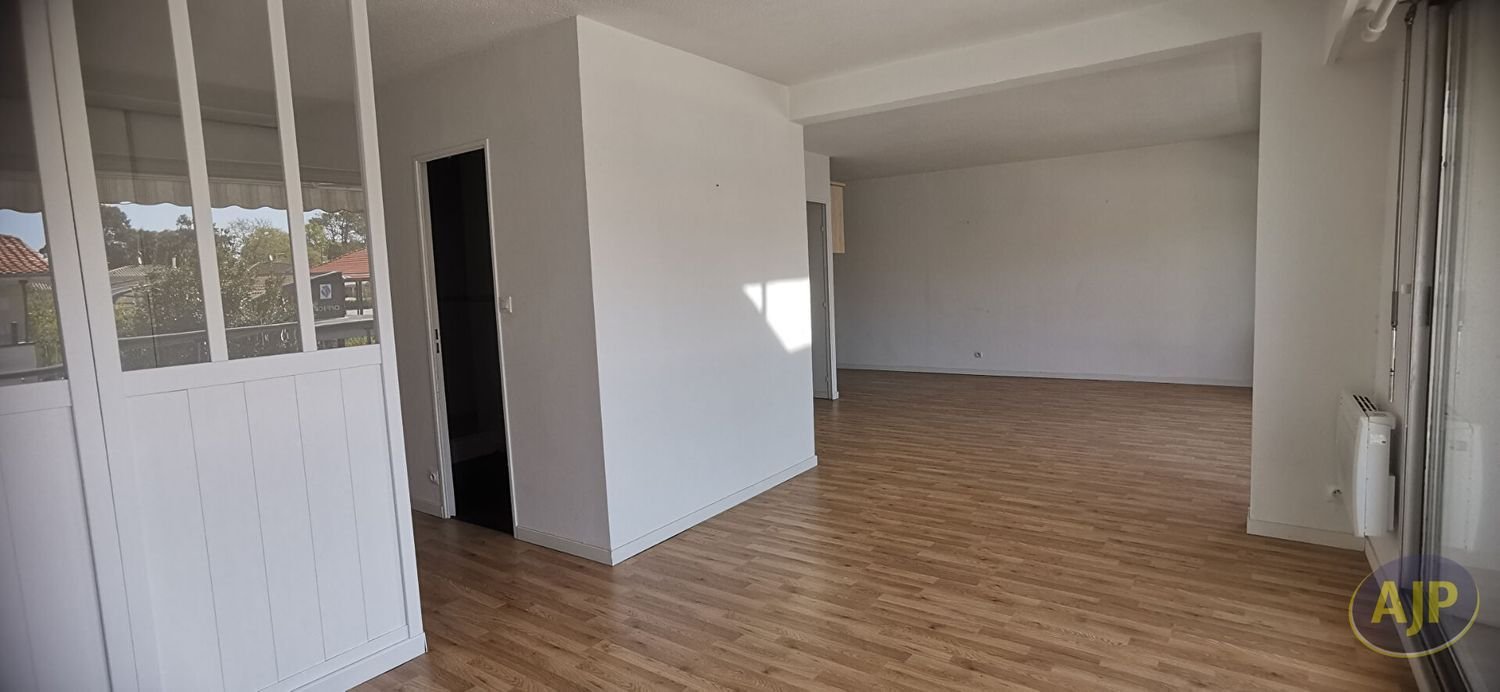 Appartement à vendre, 55m², Arès