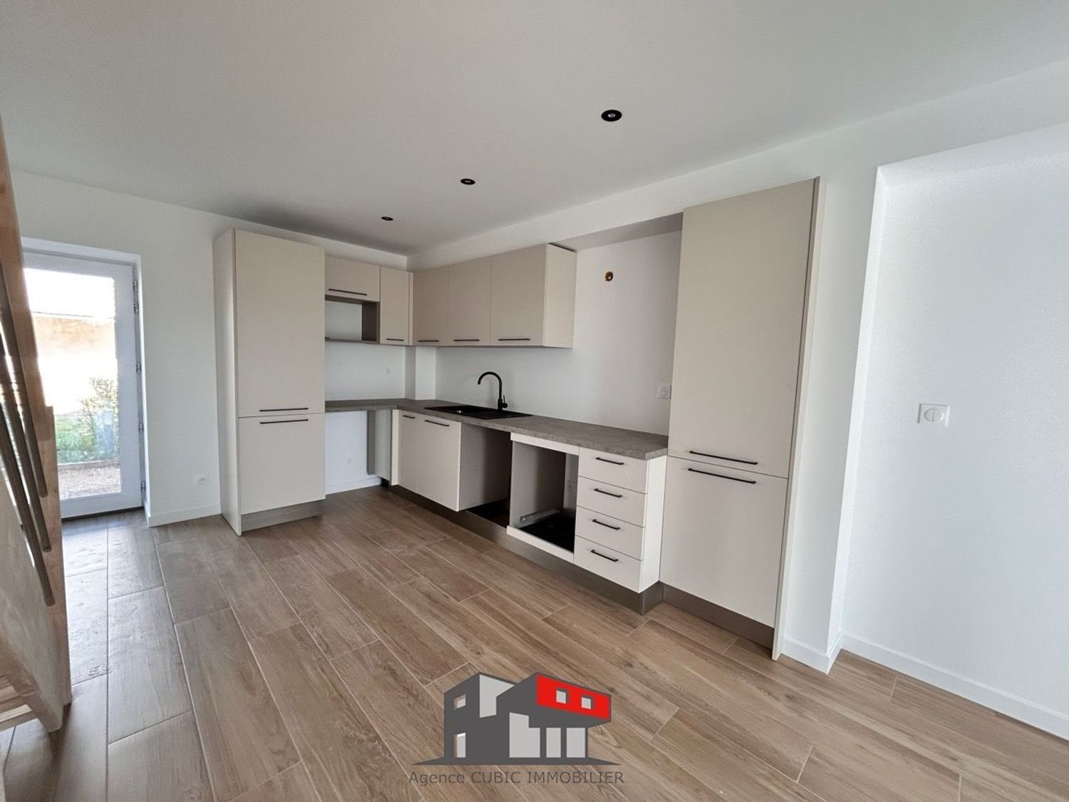 Maison à vendre, 73m², Arnas