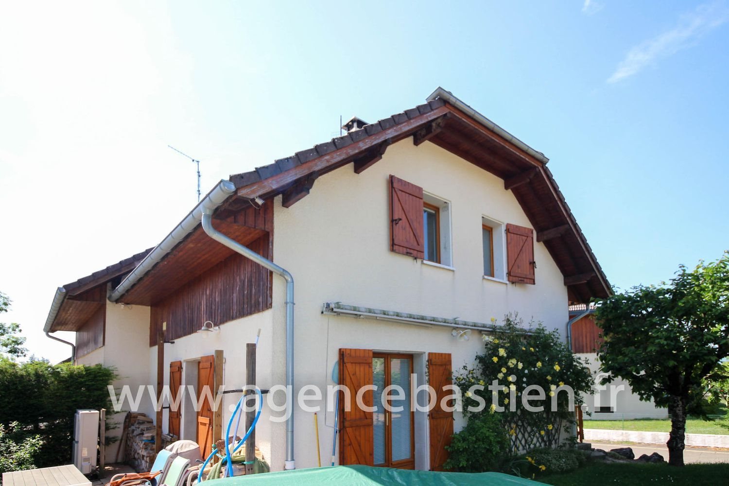 Maison à vendre, 99m², Cessy