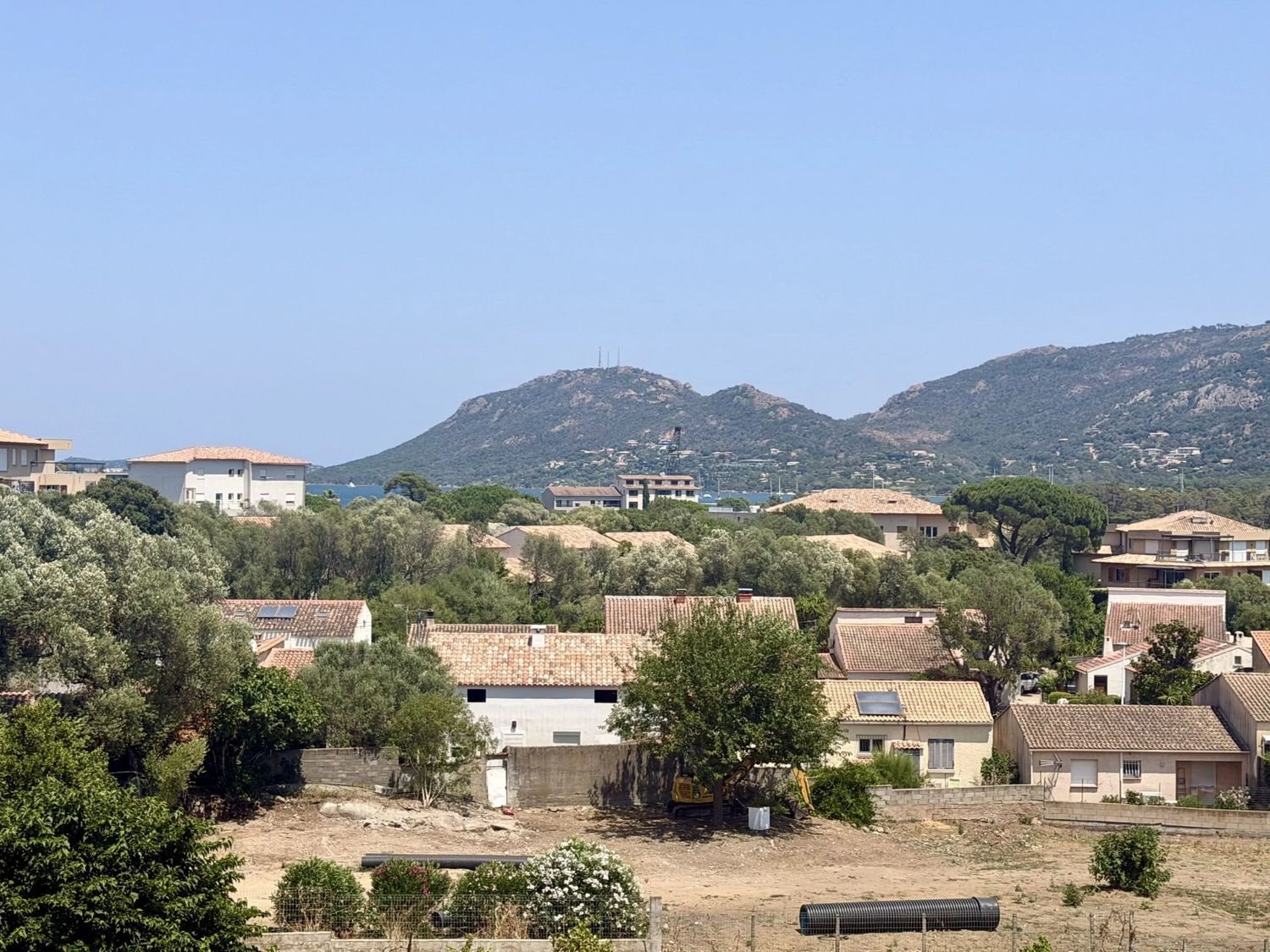 Appartement à louer, 89m², Porto-Vecchio
