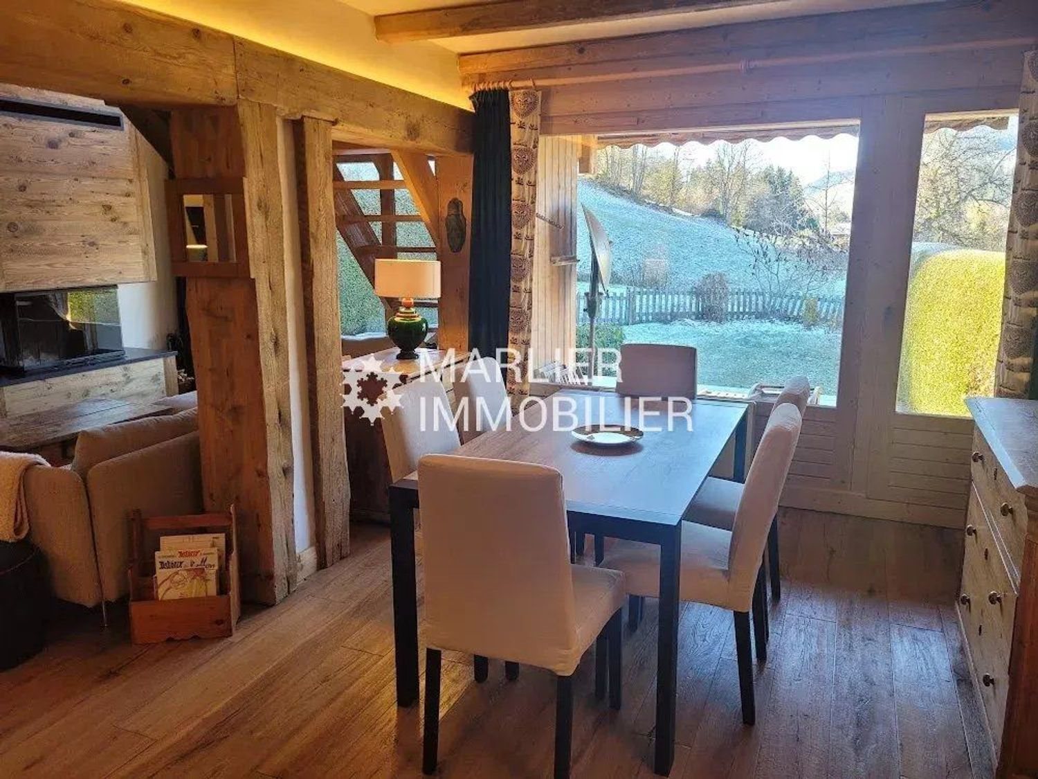 Appartement à louer, 110m², Demi-Quartier
