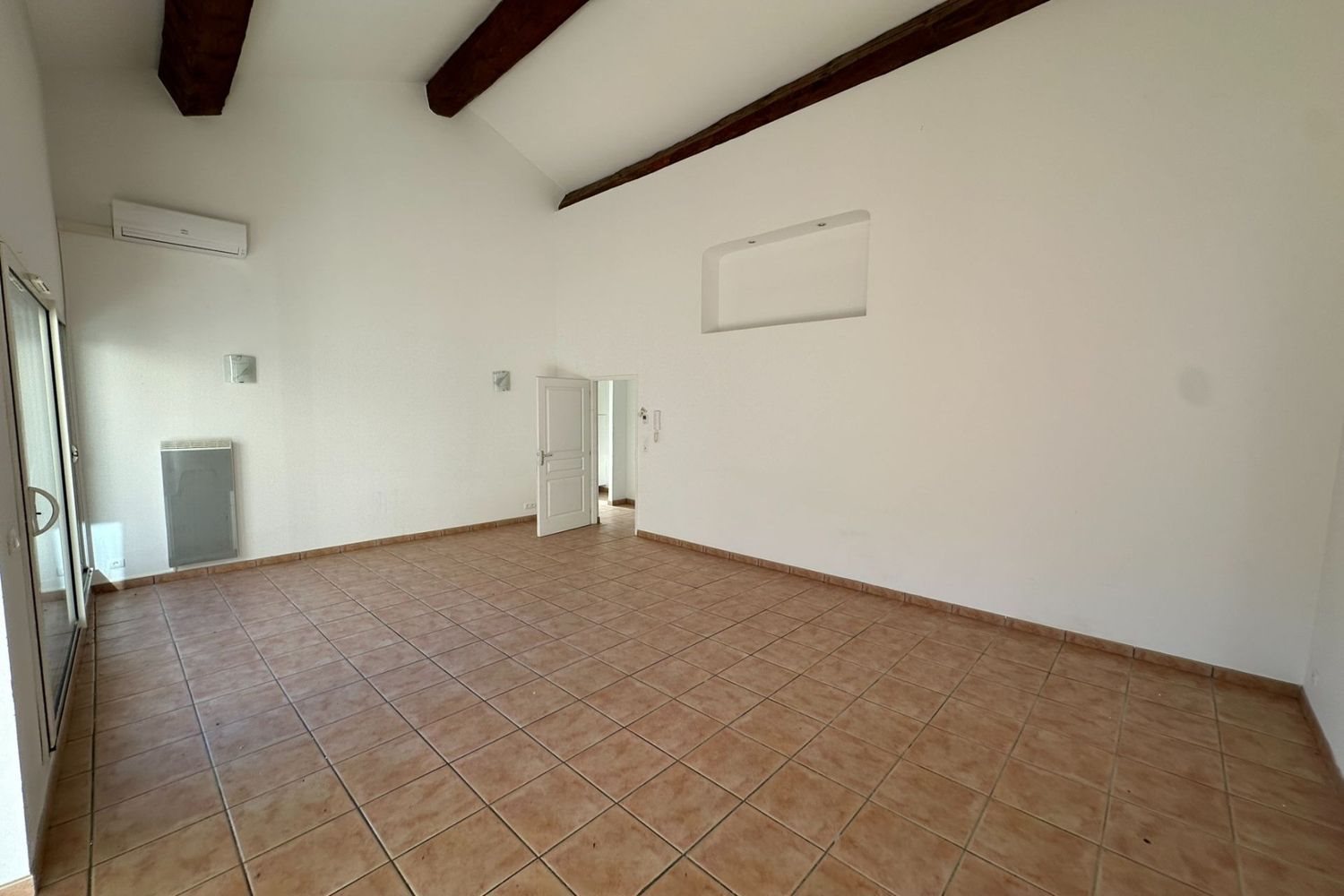 Maison à louer, 102m², Castelnau-d'Aude