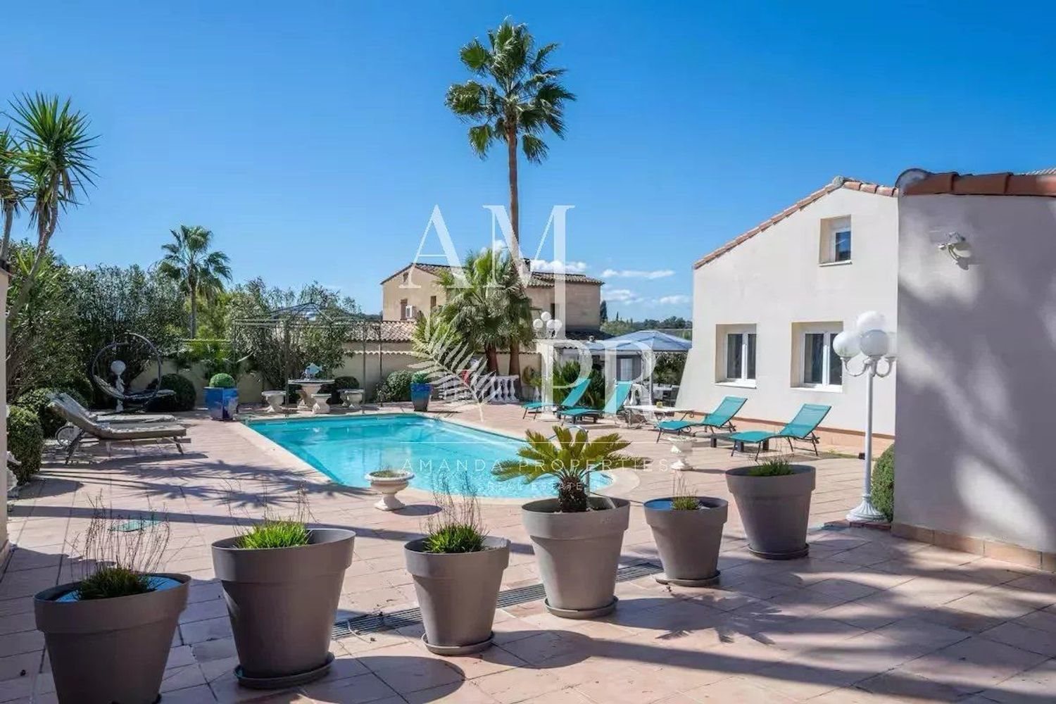 Maison à louer, 250m², Mougins
