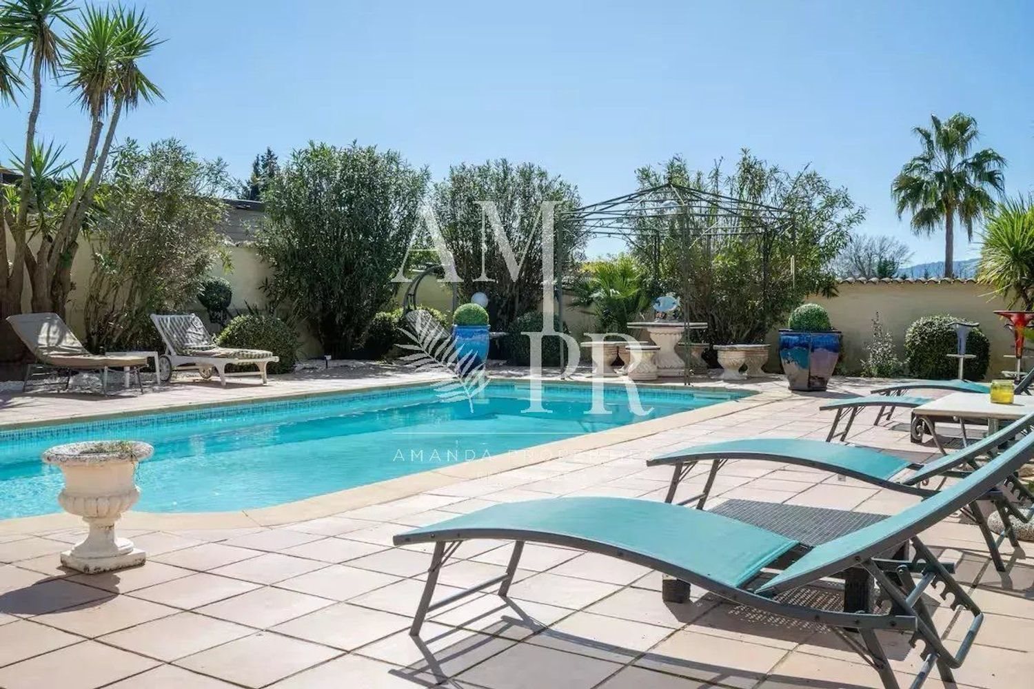 Maison à louer, 250m², Mougins