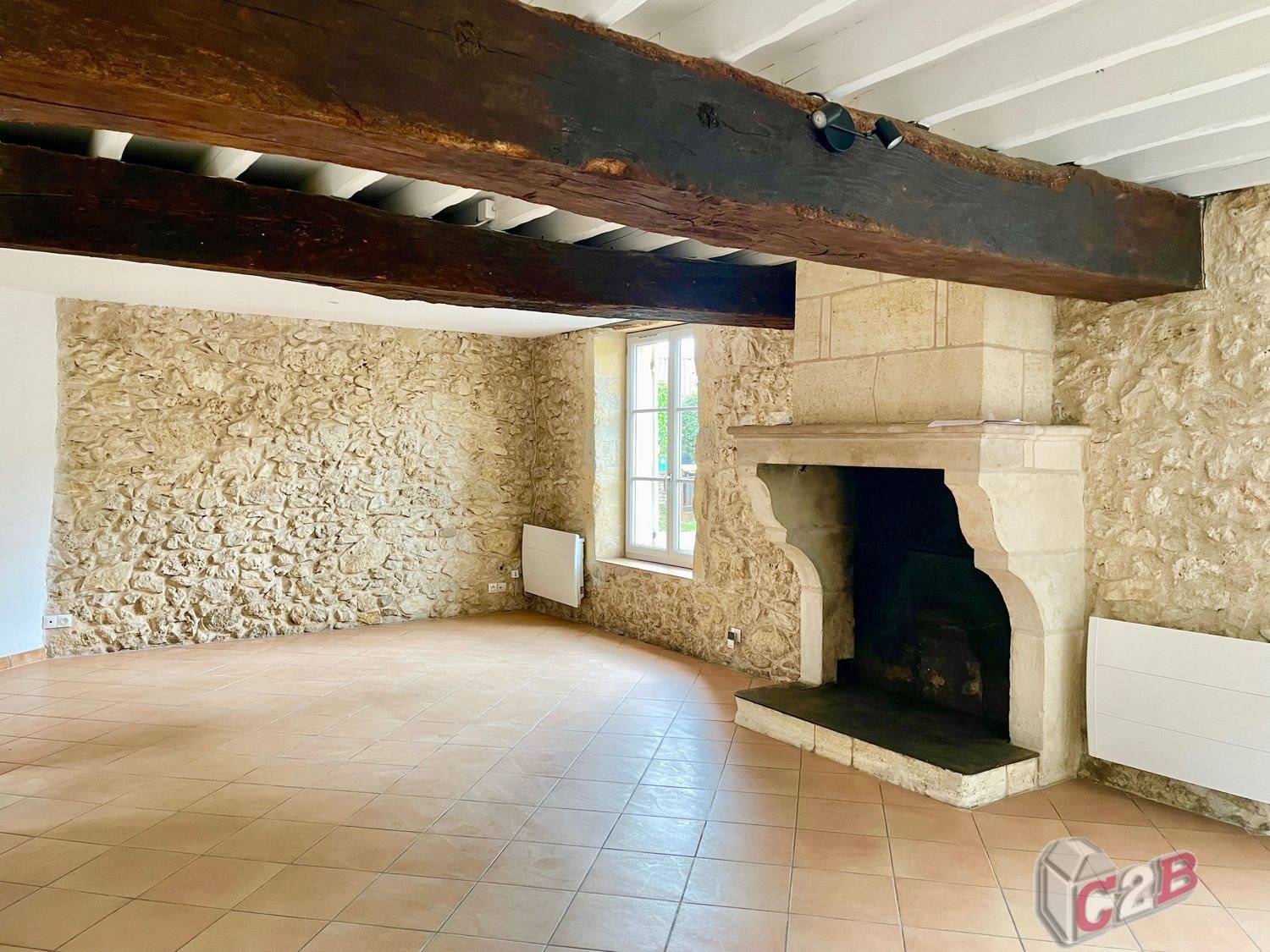 Maison à louer, 97m², Landiras