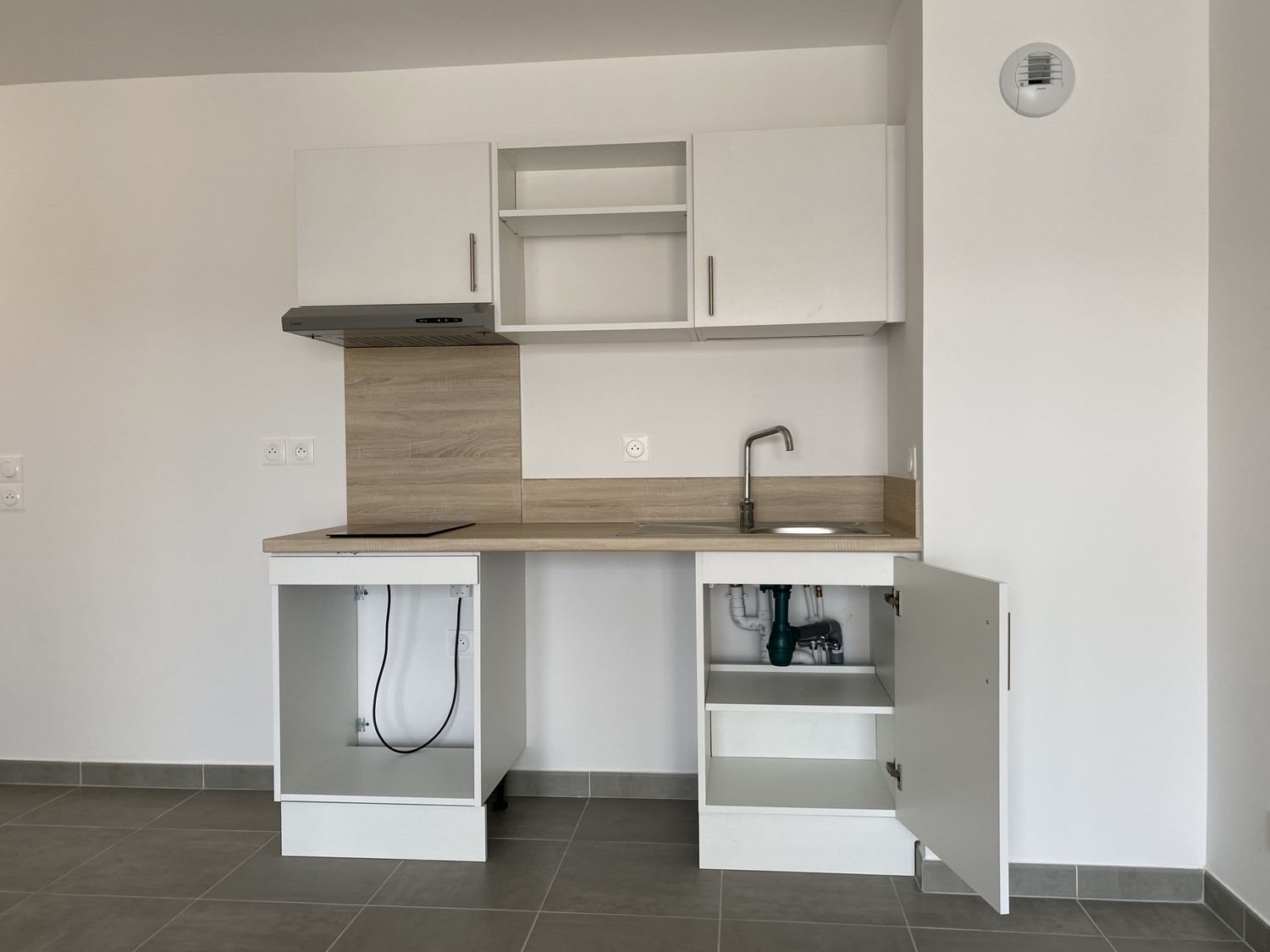 Appartement à louer, 45m², Vias