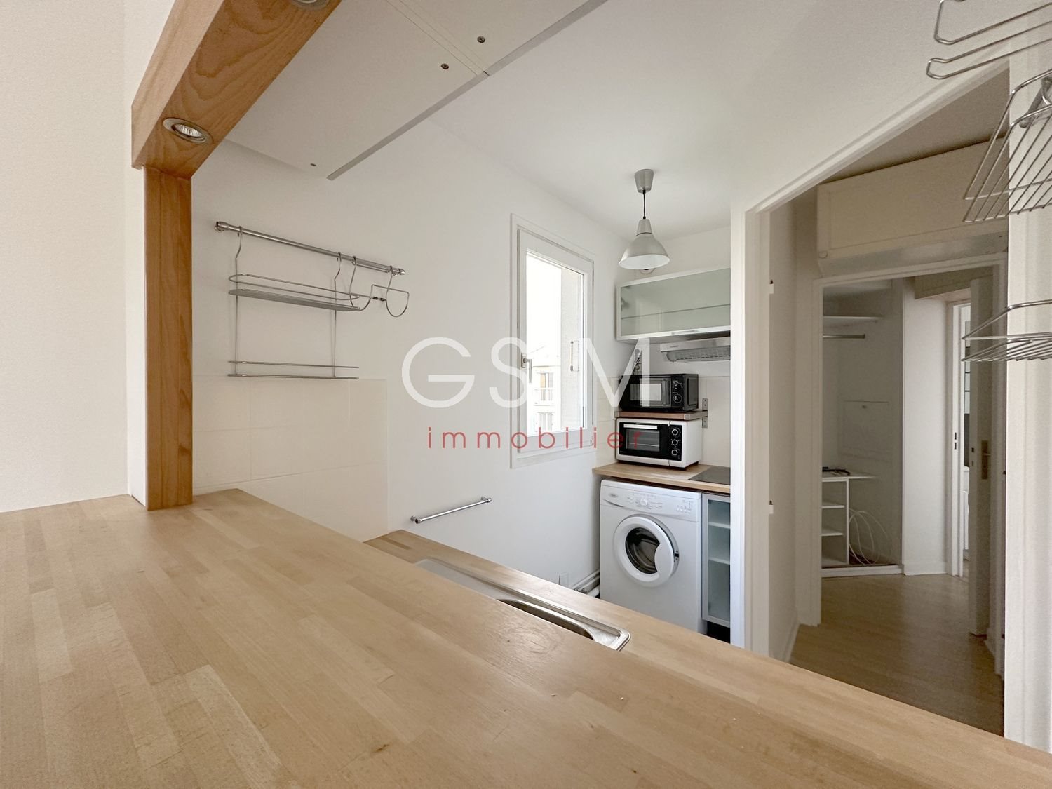 Appartement à louer, 26m², Garches