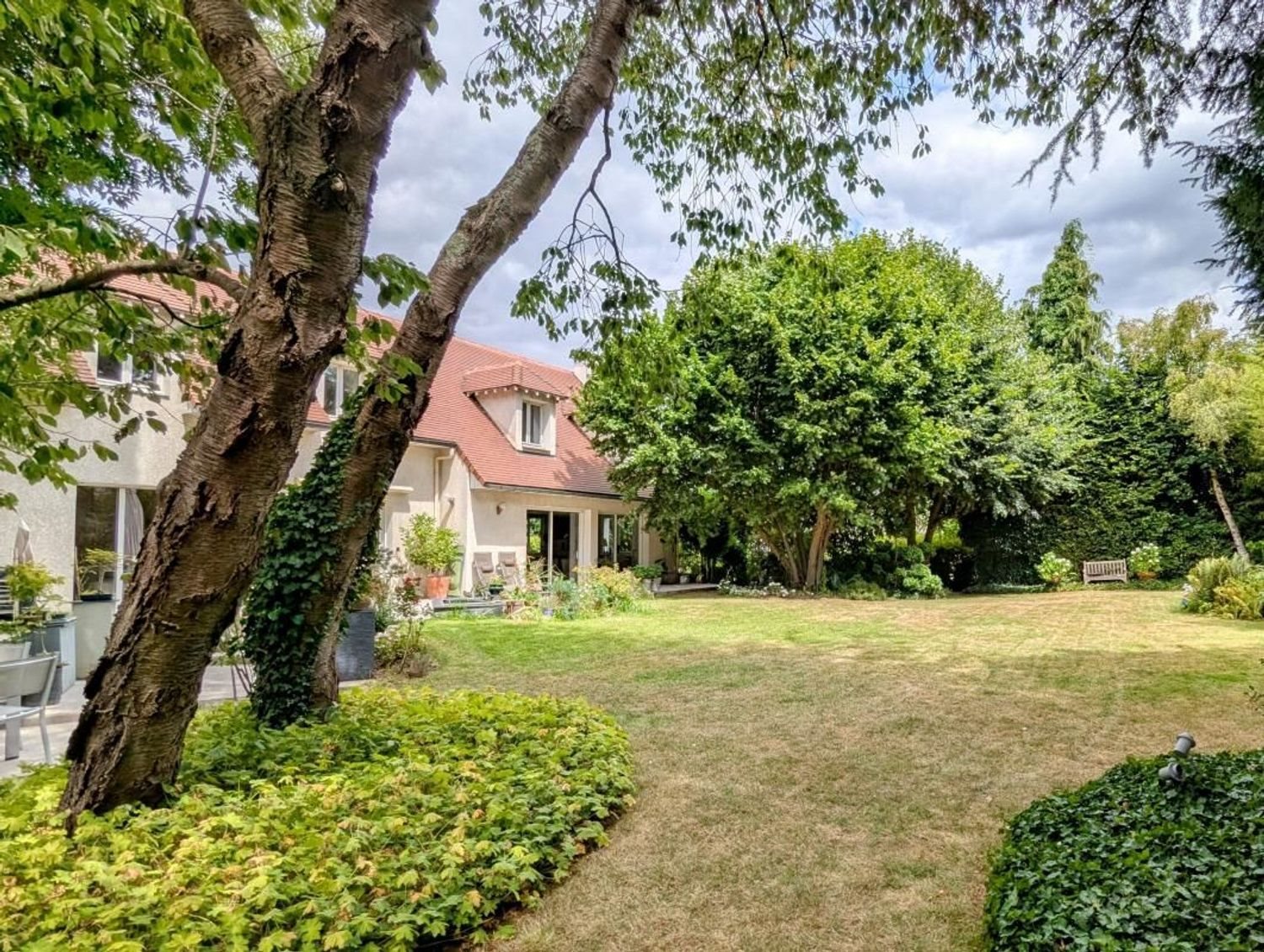 Maison à vendre, 360m², Lagny-sur-Marne