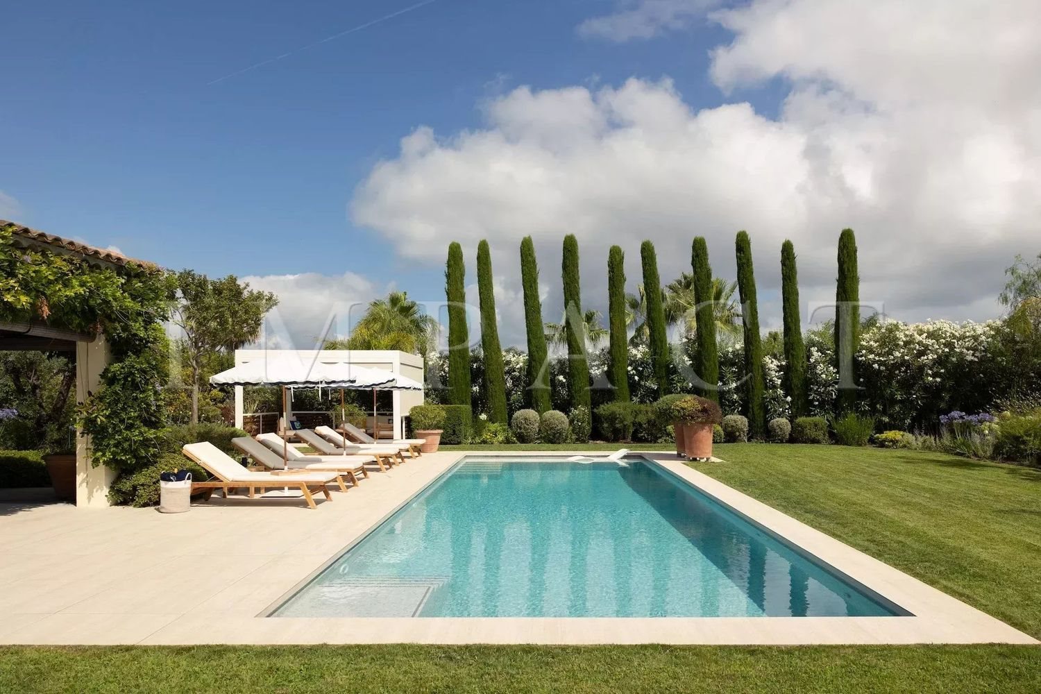 Maison à louer, 11m², Mandelieu-la-Napoule