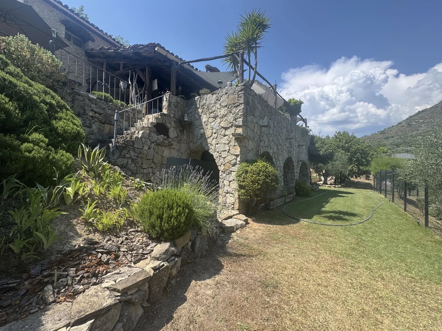 Maison à vendre, 238m², Lucéram