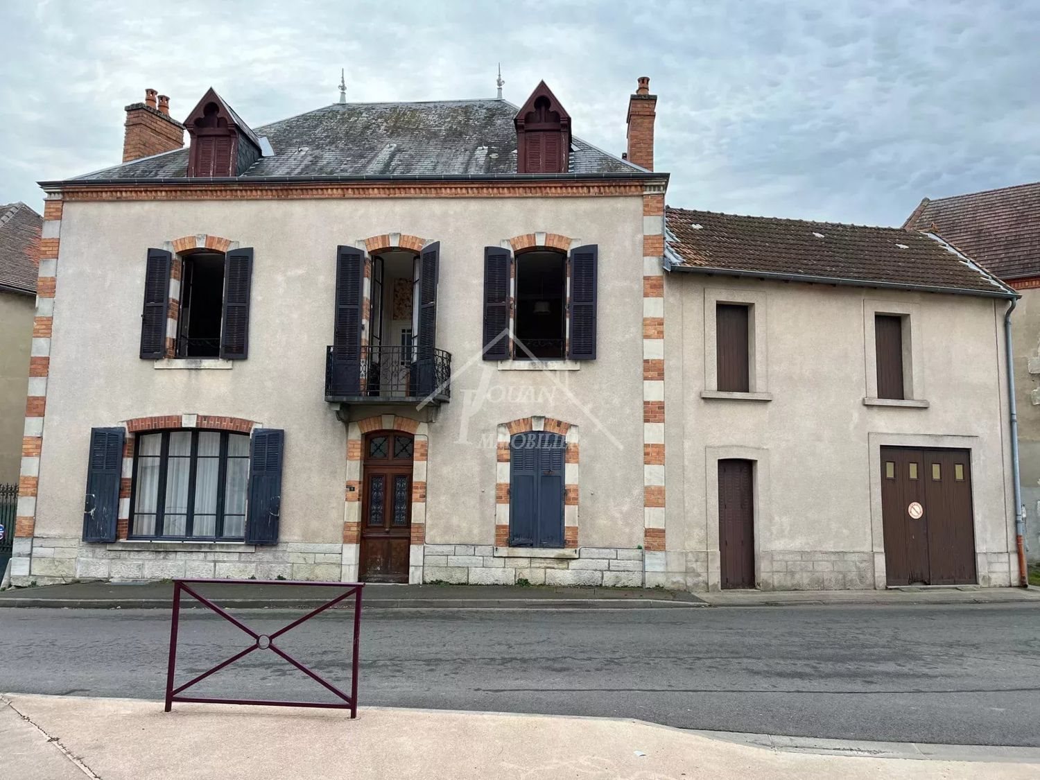 Maison à vendre, 149m², Broût-Vernet