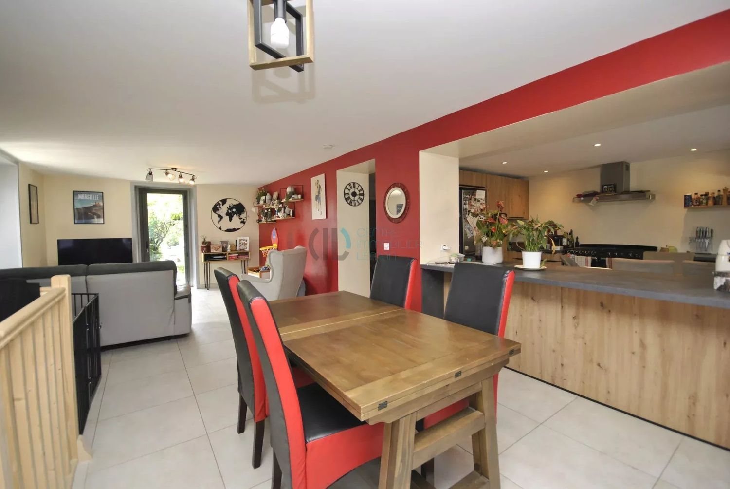 Maison à vendre, 220m², Cranves-Sales