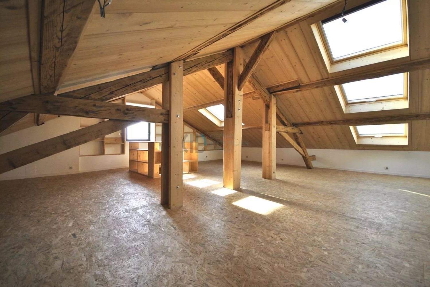 Maison à vendre, 220m², Cranves-Sales