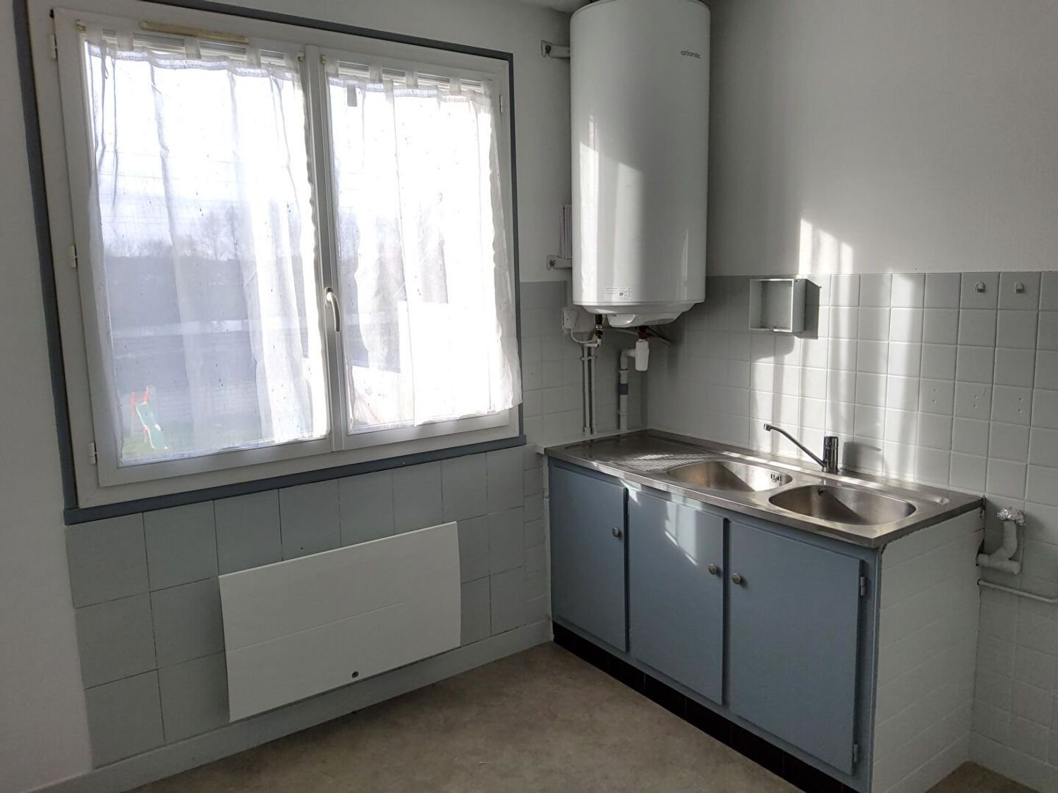 Appartement à louer, 51m², Thésée