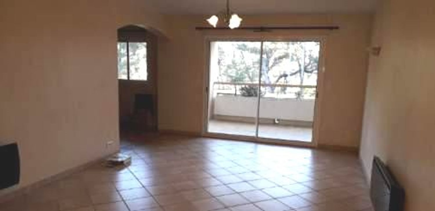 Appartement à louer, 78m², Bouc-Bel-Air