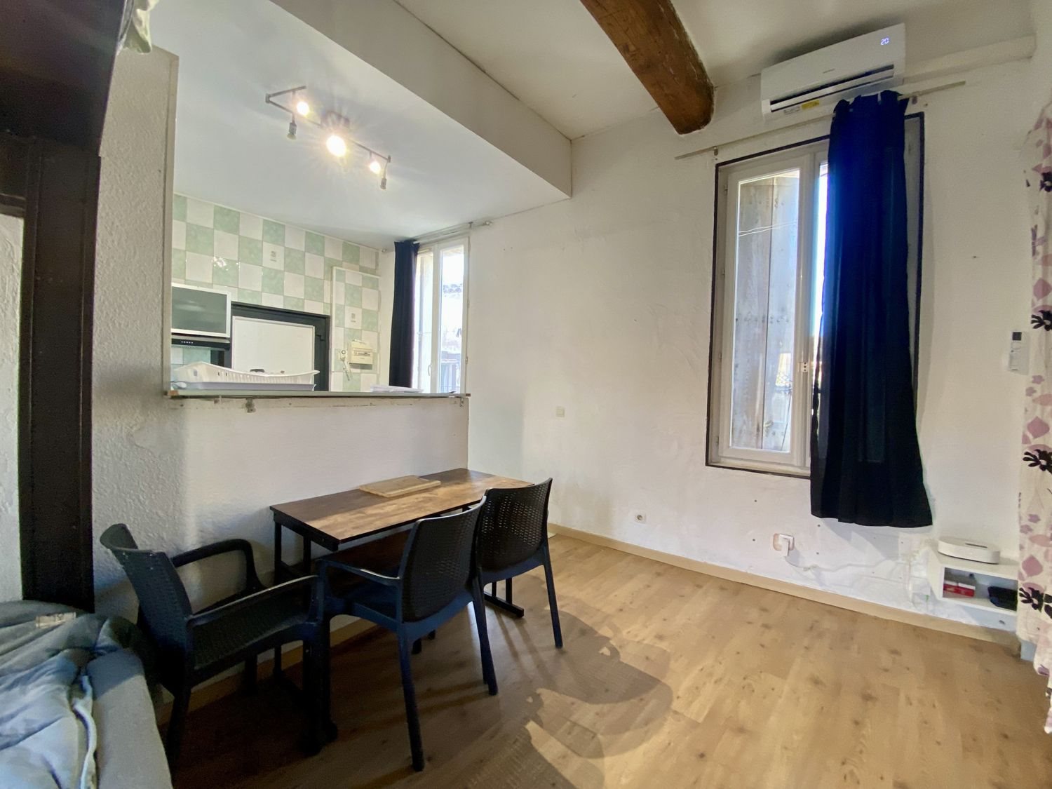 Appartement à vendre, 28m², Vias
