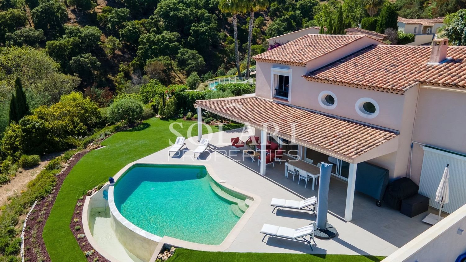 Maison à louer, 175m², Mandelieu-la-Napoule