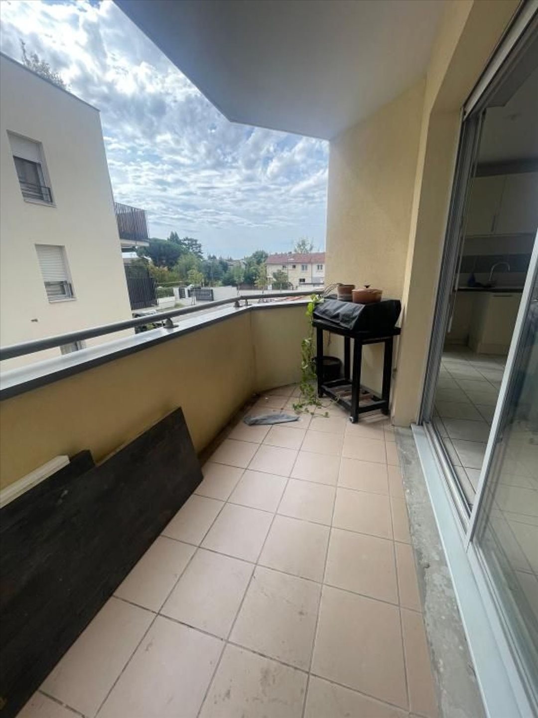 Appartement à louer, 65m², Belleville