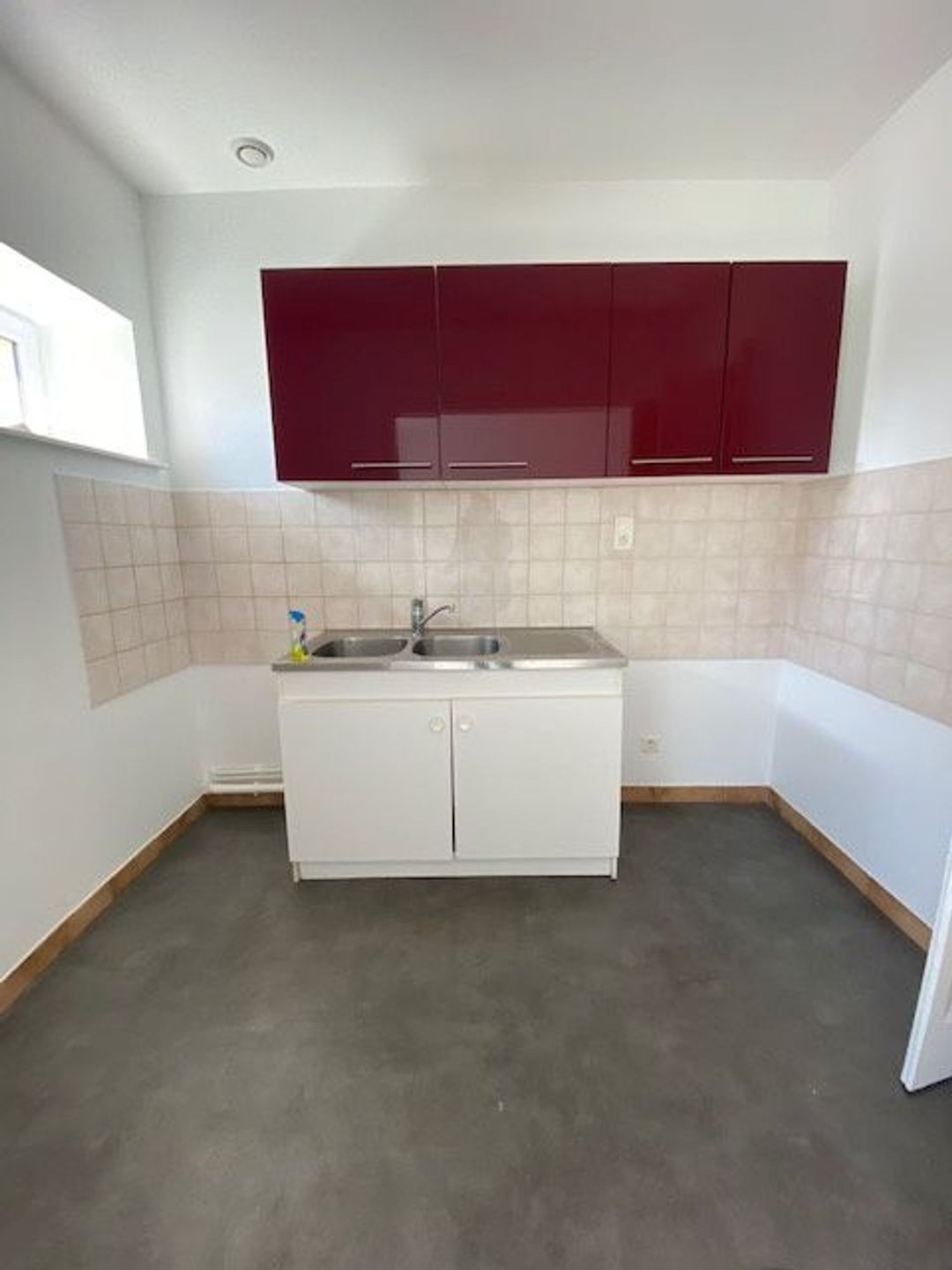 Appartement à louer, 84m², Charmes