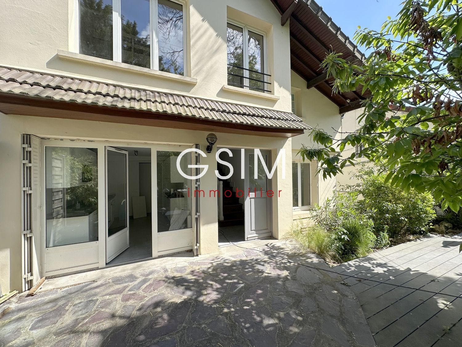 Maison à louer, 182m², Garches