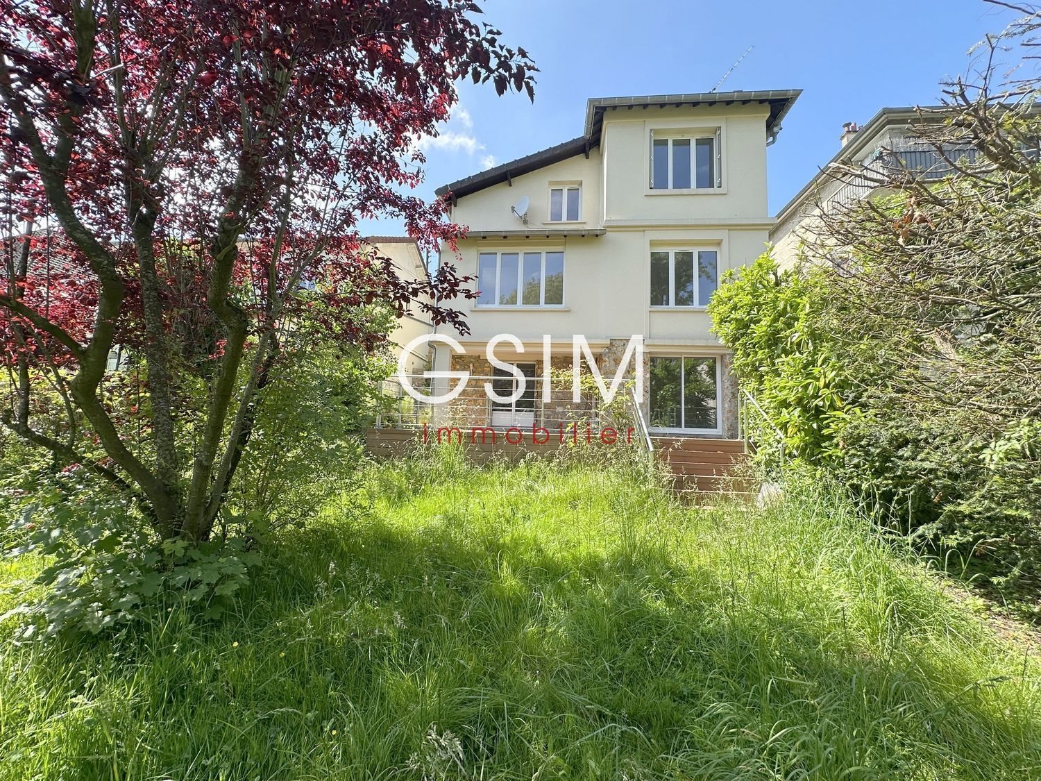 Maison à louer, 182m², Garches