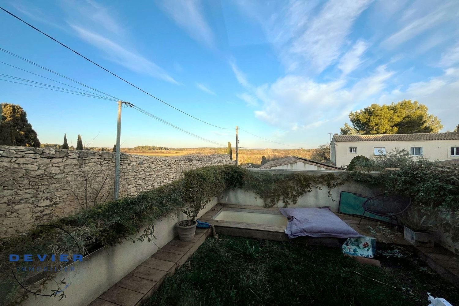 Maison à vendre, 95m², Saint-Geniès-des-Mourgues