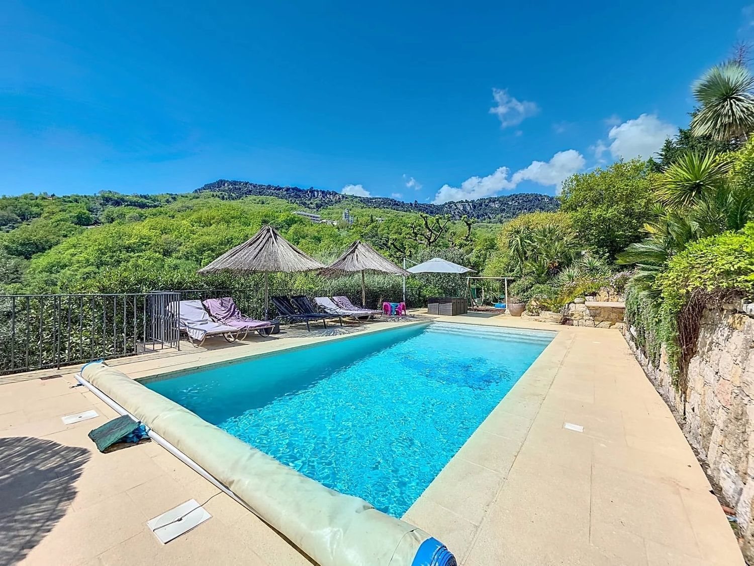 Maison à vendre, 166m², Le Bar-sur-Loup