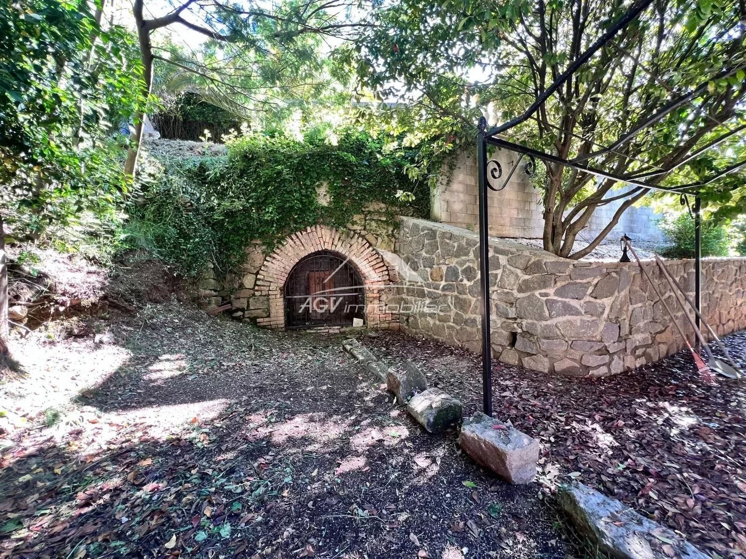 Maison à vendre, 238m², Saint-Jean-de-Valériscle