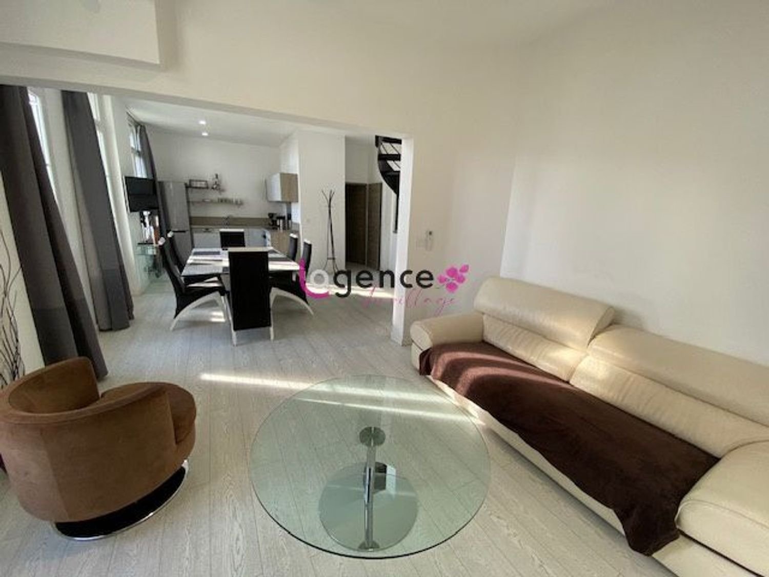 Appartement à louer, 120m², Hyères