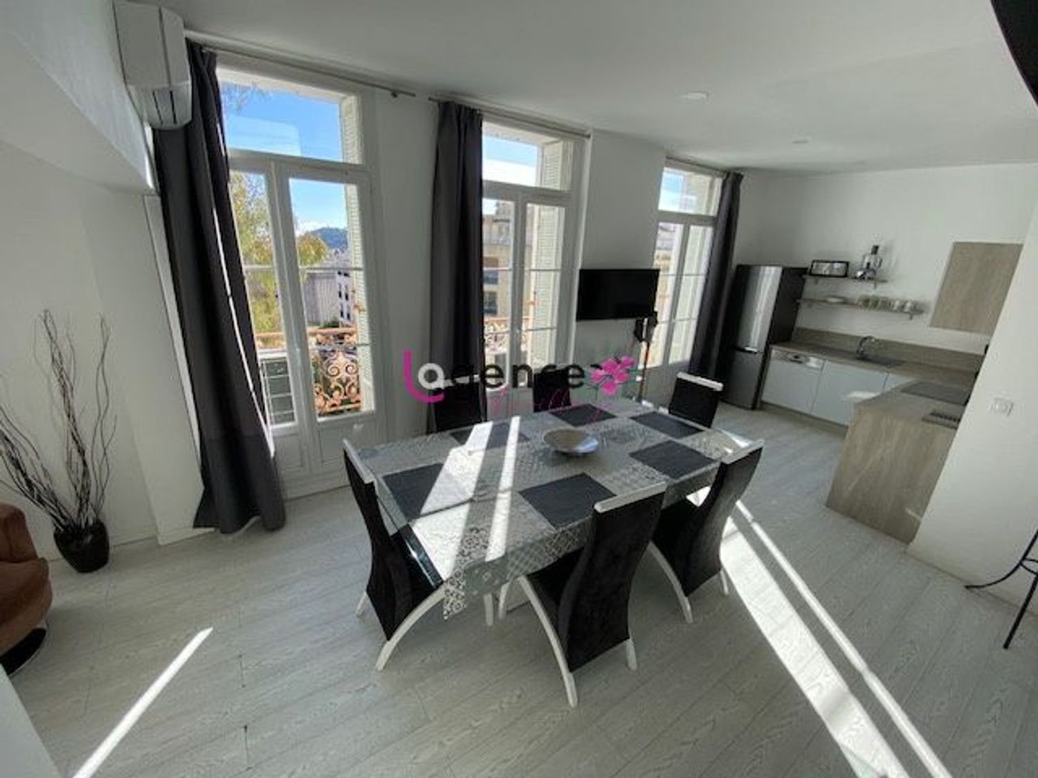 Appartement à louer, 120m², Hyères