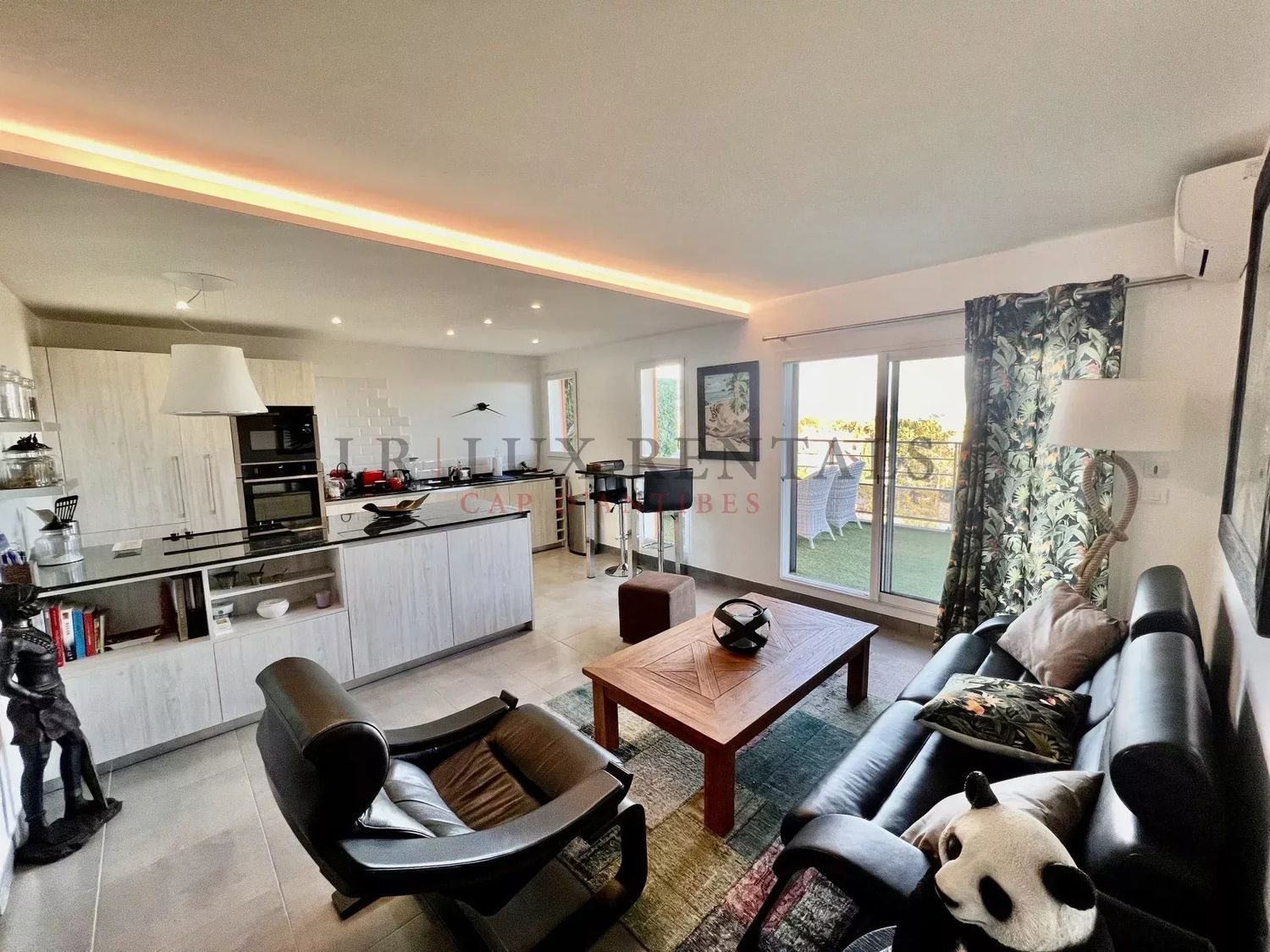 Appartement à louer, 11m², Antibes