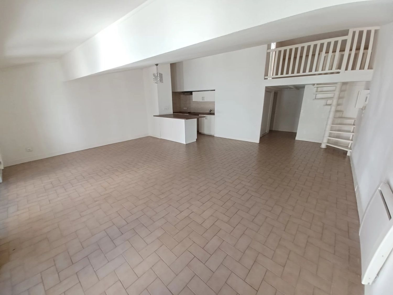 Appartement à louer, 80m², Beaucaire