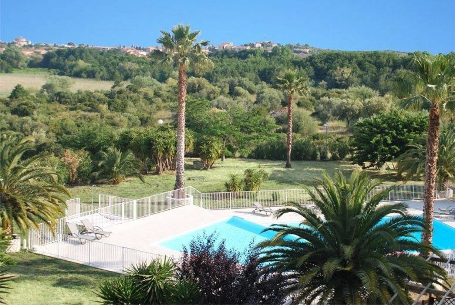 Appartement à louer, 11m², Saint-Florent