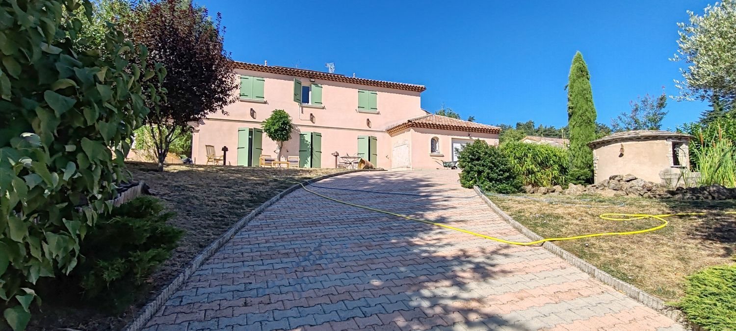 Maison à vendre, 137m², Désaignes