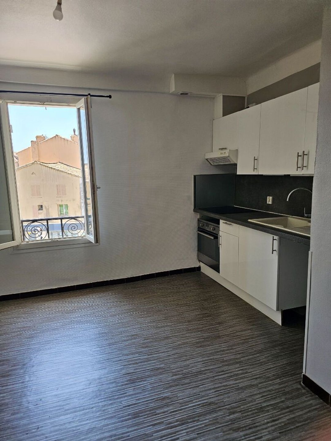 Appartement à louer, 98m², La Garde